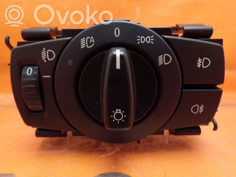 Light switch   693279204,693279204
