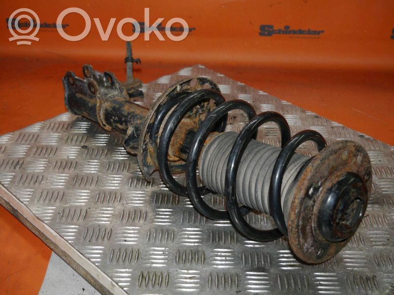 Opel Vectra C Amortyzator osi przedniej ze sprężyną 