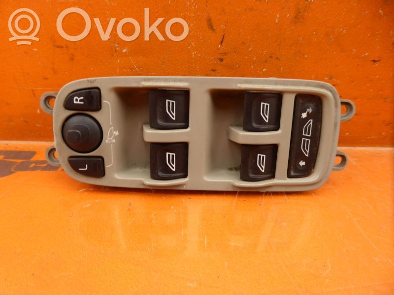 Volvo C70 Electric window control switch 