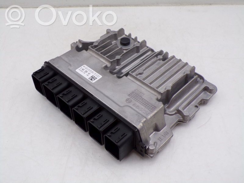BMW 1 F40 Engine control unit/module 