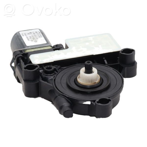 Fensterhebermotor Tür hinten   5Q0959811A,5Q0959811A
