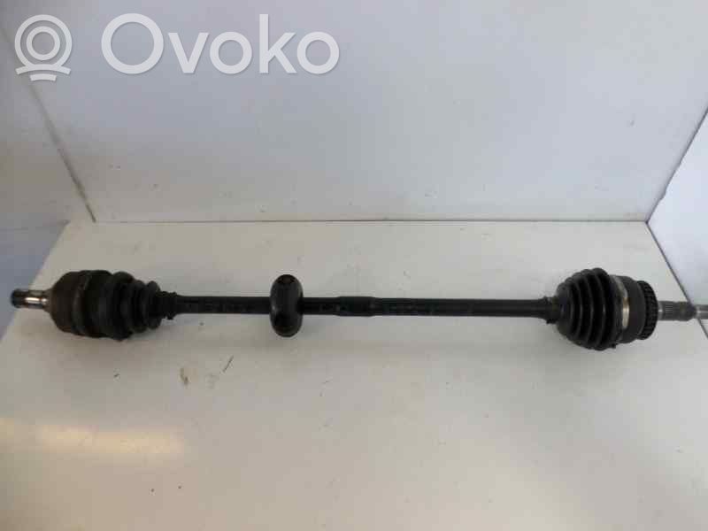 Opel Vectra B Etuvetoakseli 