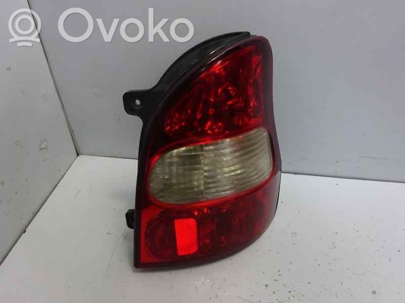 KIA Carnival Lampă spate în caroserie 