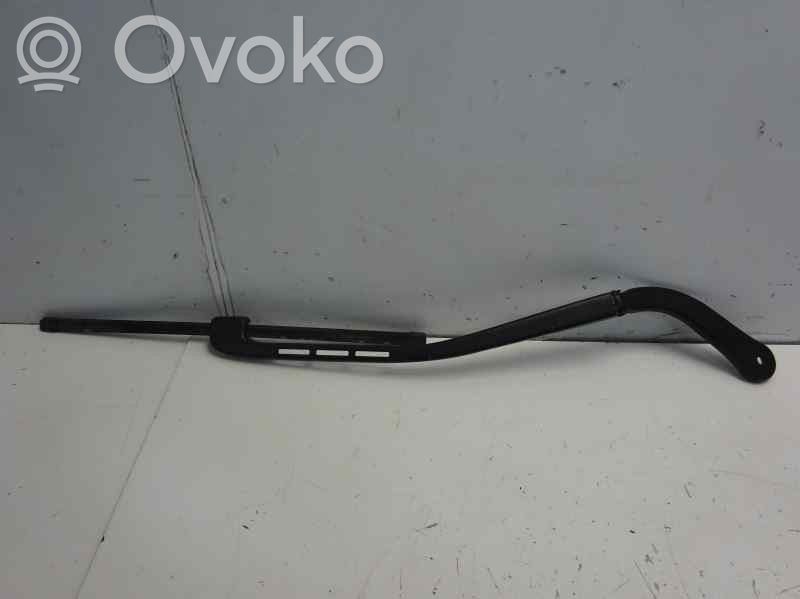 BMW 3 E46 Front wiper blade arm 