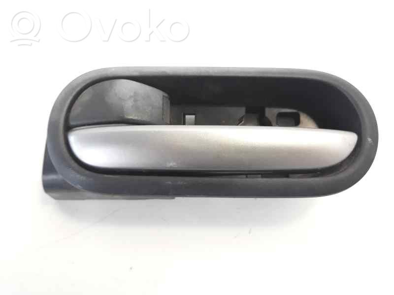 Mazda 2 Manecilla interna puerta delantera 