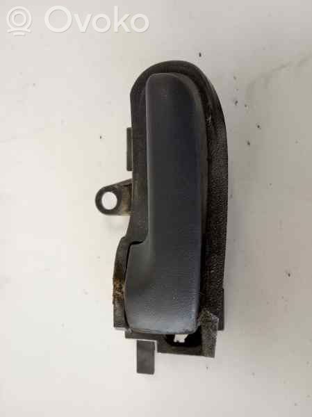 Toyota Aygo AB10 Maniglia interna per portiera posteriore