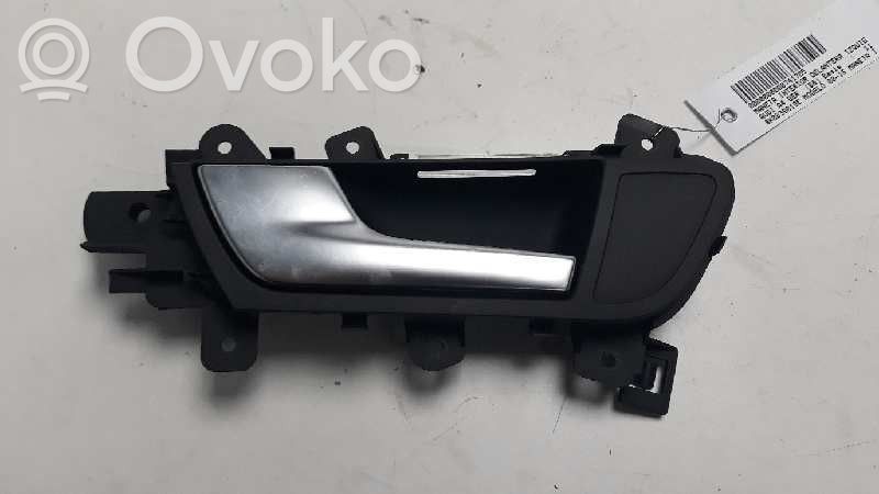 Manecilla interna puerta trasera   8K0839019E