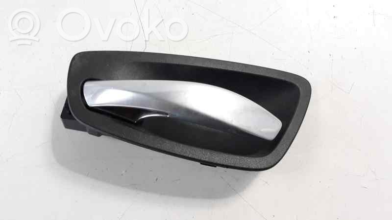 Front door interior handle   696210101