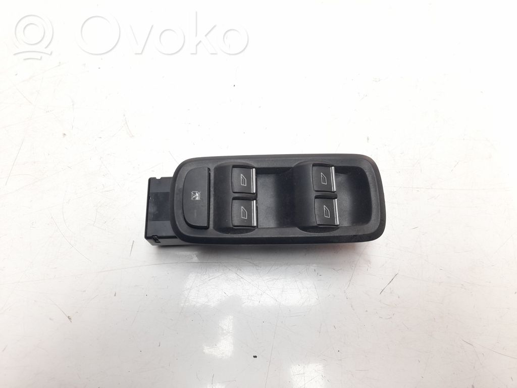 Ford Ecosport Przyciski szyb 