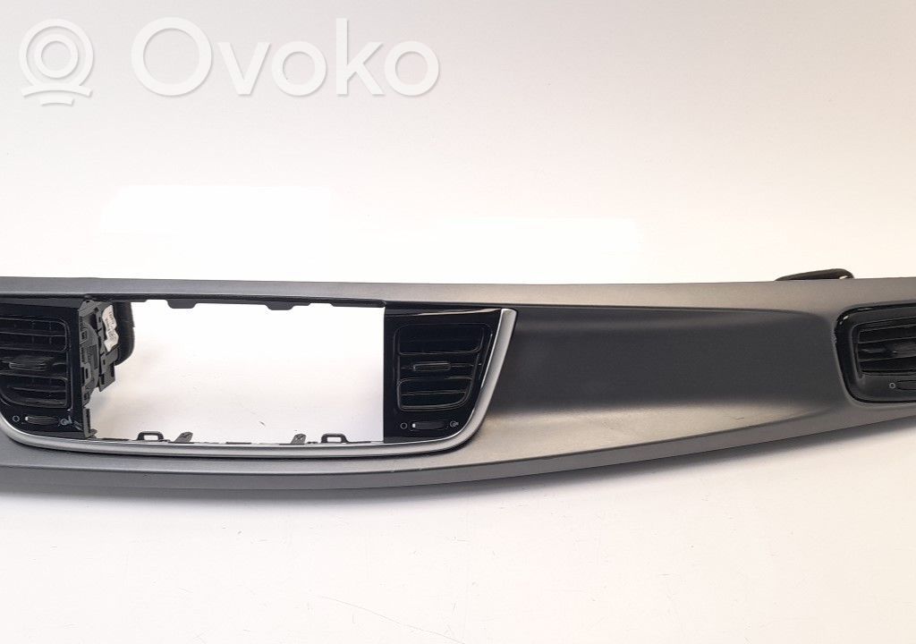 KIA Rio Gaisa plūsmas novirzītājs (-i) 