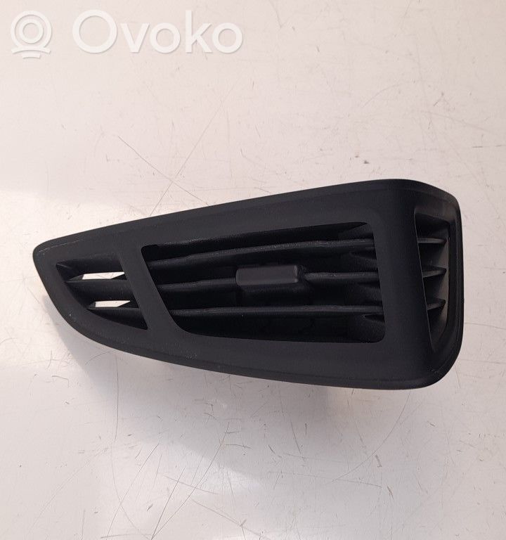 Ford Focus ST Wlot / Kanał powietrza intercoolera 