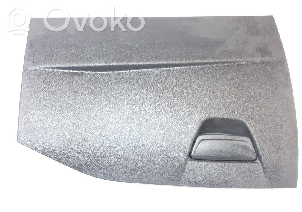 Ford Focus Daiktadėžė 