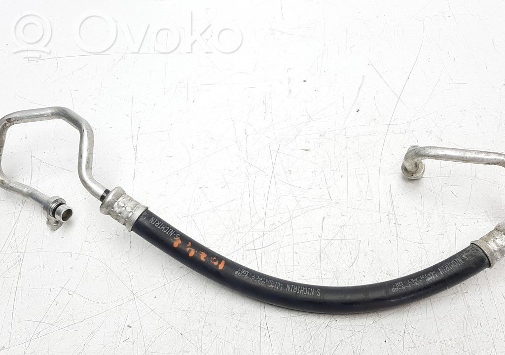 Mazda 3 III Ilmastointilaitteen putki (A/C) 