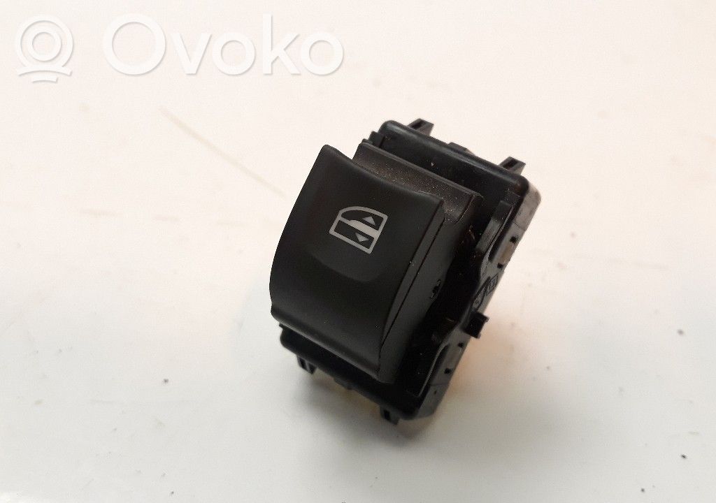Electric window control switch   254218614R,IAF930017HQ,EWSRE069