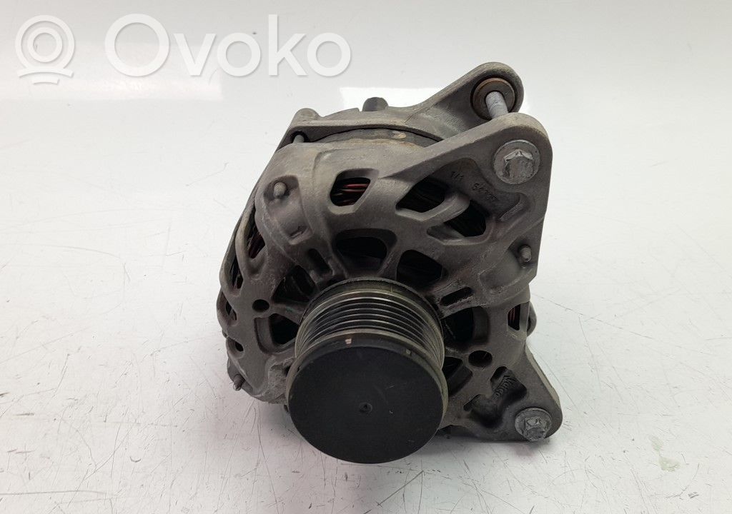 Renault Captur Generatore/alternatore 