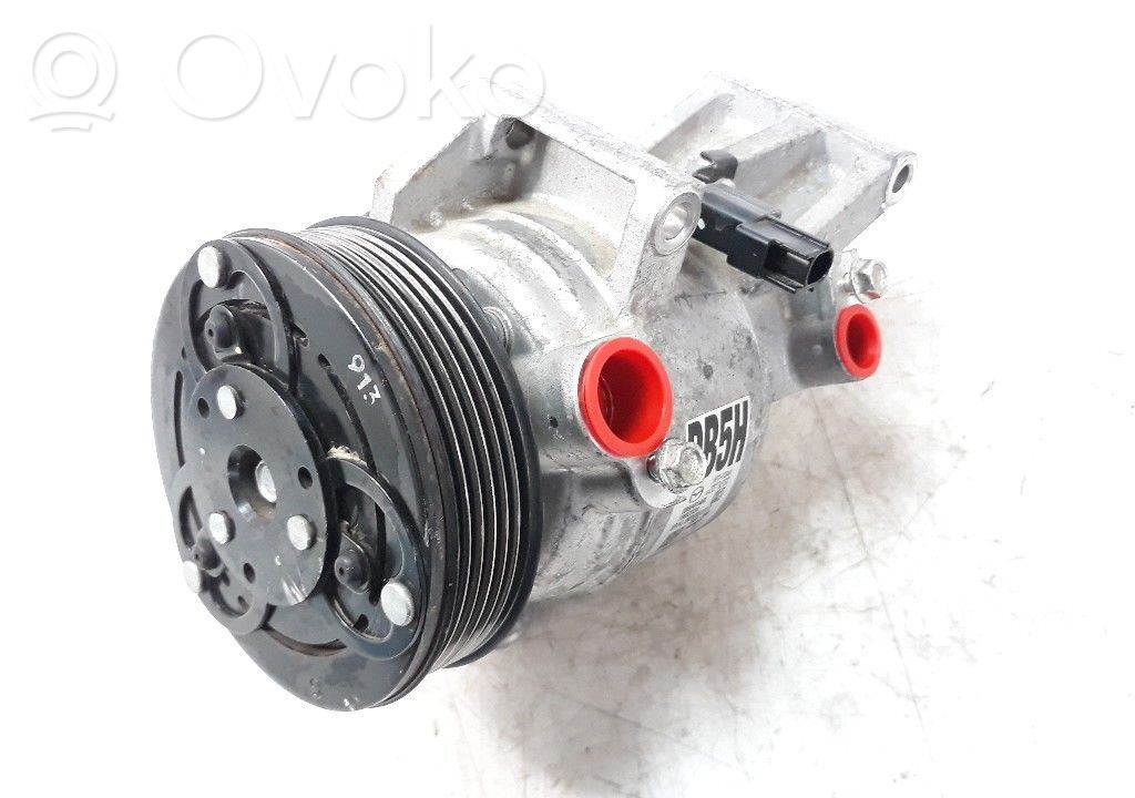 Compresseur de climatisation   DB5H61450