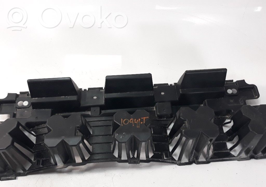 Soporte del parachoques delantero   1895208
