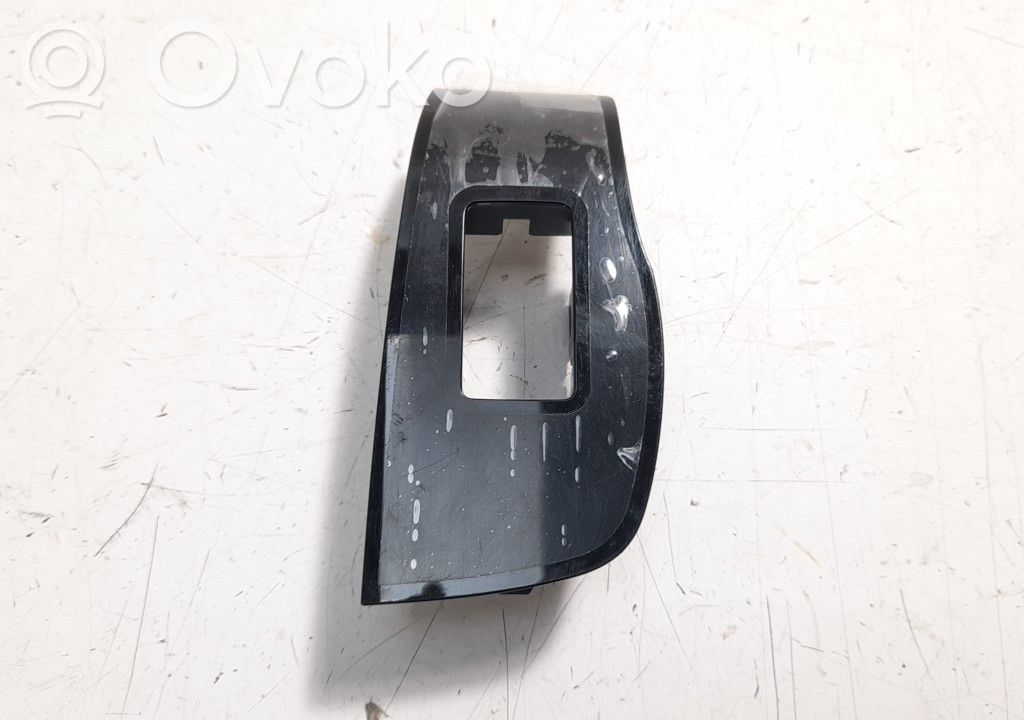 Mazda 3 Bottom trim 