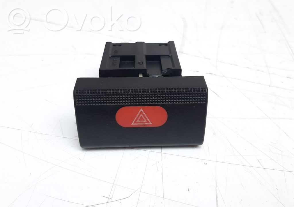 Botón interruptor de luz de peligro   2209363
