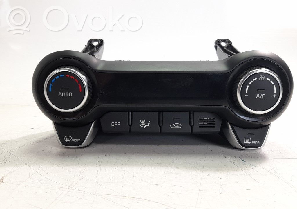 KIA Stonic Unitate control climatizare 