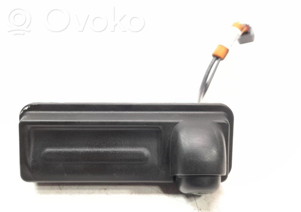 KIA Stonic Takaoven ulkokahva 