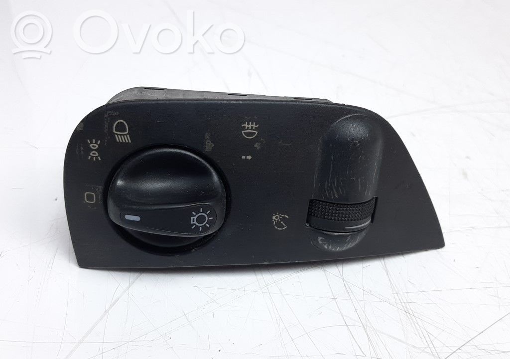 Seat Ibiza II (6k) Comutator lumini bord