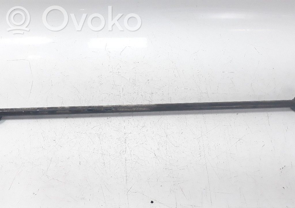 Nissan Terrano Wahacz tylny 