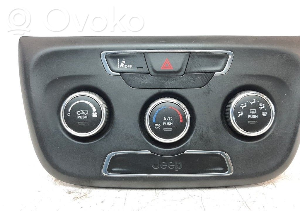 Jeep Compass Air conditioner control unit module 