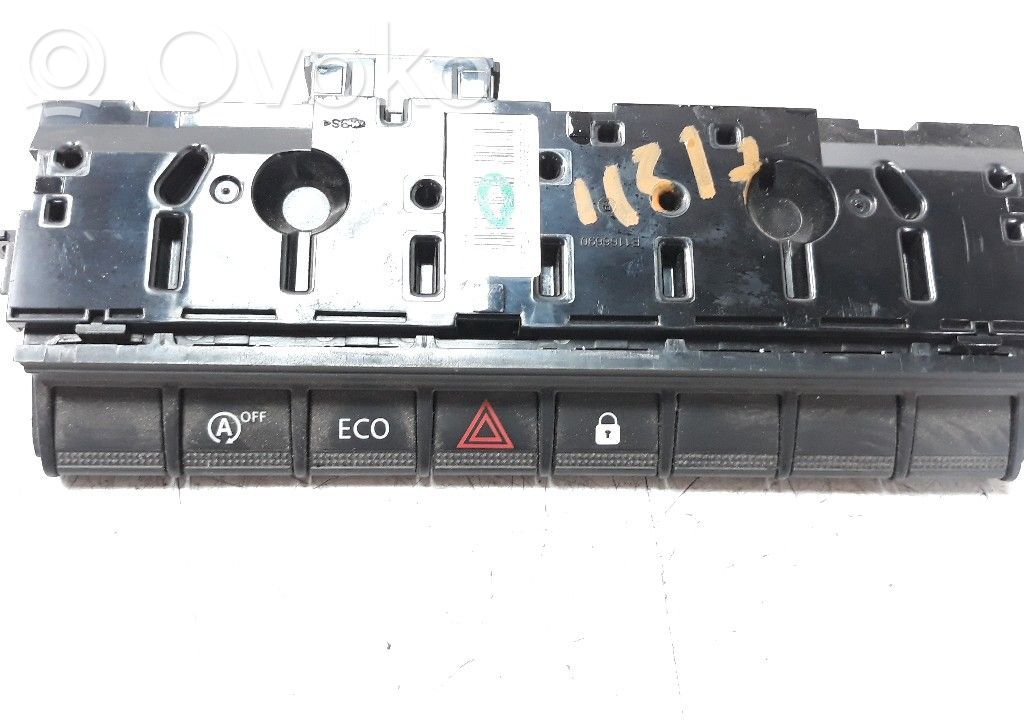 Schalter Warnblinkanlage   283E86009R