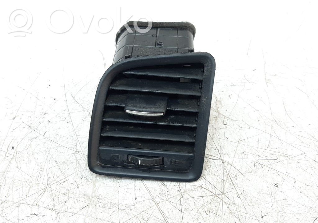 Conducto/guía del intercooler   KD4564830