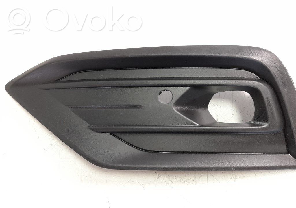 Volvo V60 Grill / Wlot powietrza błotnika przedniego 