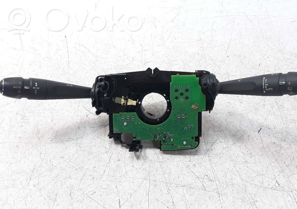 Citroen C4 SpaceTourer Interruptores/botones de la columna de dirección 