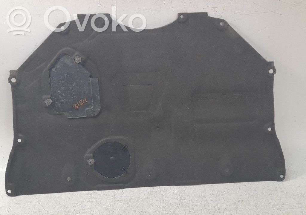 Mazda 3 Engine splash shield/under tray 