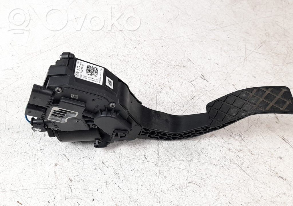 Sensor de aceleración   4M1723523D