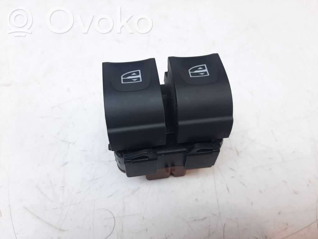Interruptor del elevalunas eléctrico   254113300R