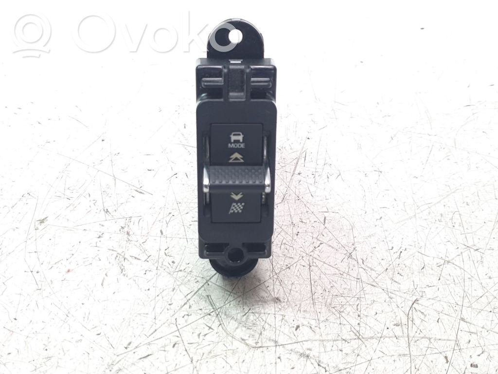 Interruptor de control multifunción   J9C314B596AB