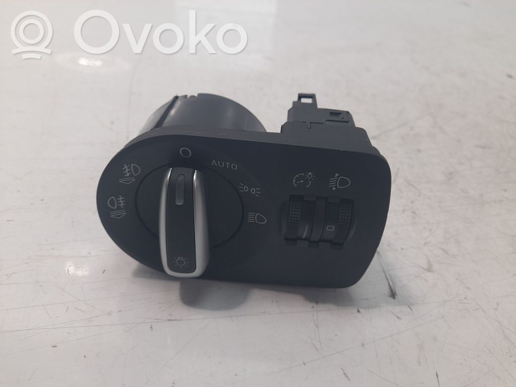 Audi A1 Panel lighting control switch 