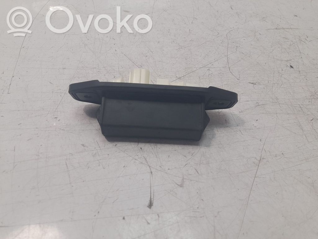 Takaoven ulkokahva   10172091,15F127