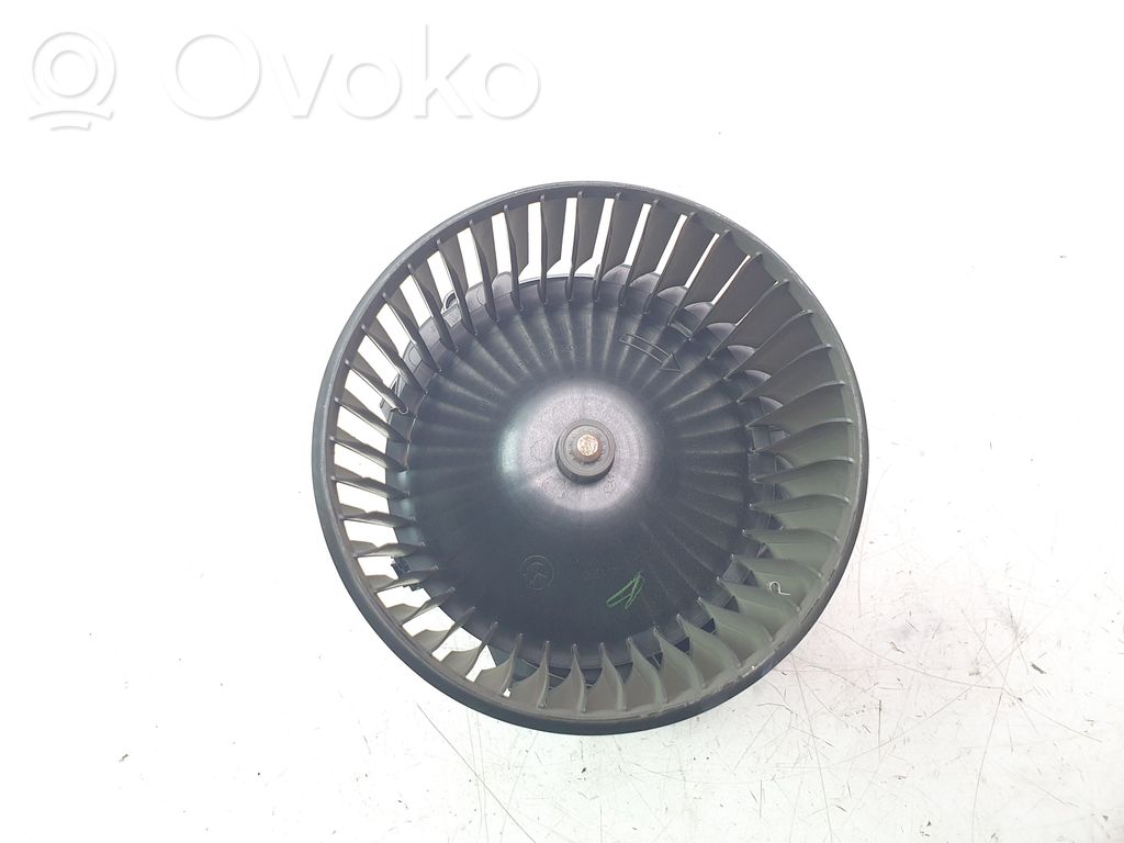 BMW 1 F40 Wentylator nawiewu / Dmuchawa 