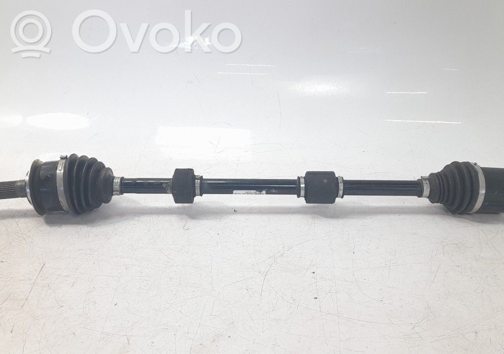 Eje de transmisión delantero   4410154P53