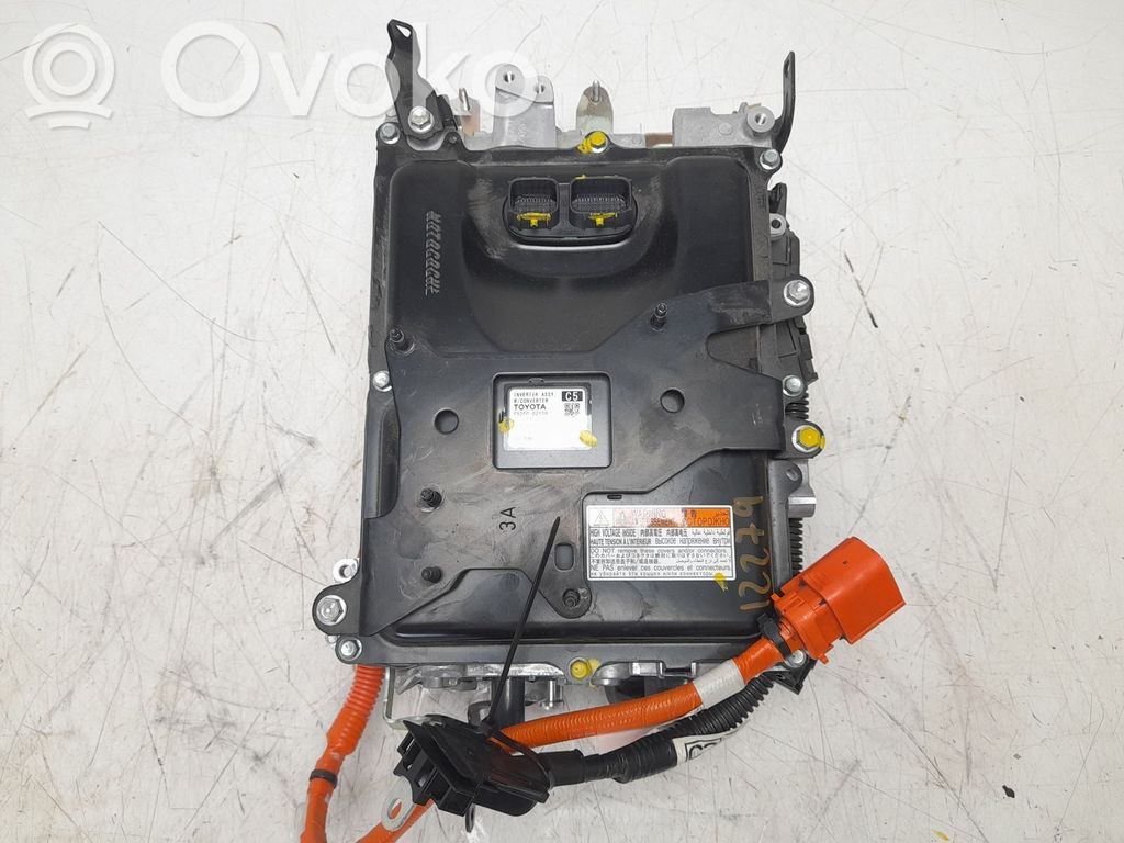 Toyota Corolla E160 E170 Convertor-inversor tensiune 