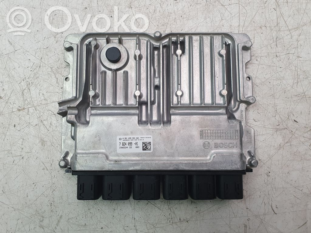 BMW X3 G01 Engine control unit/module 
