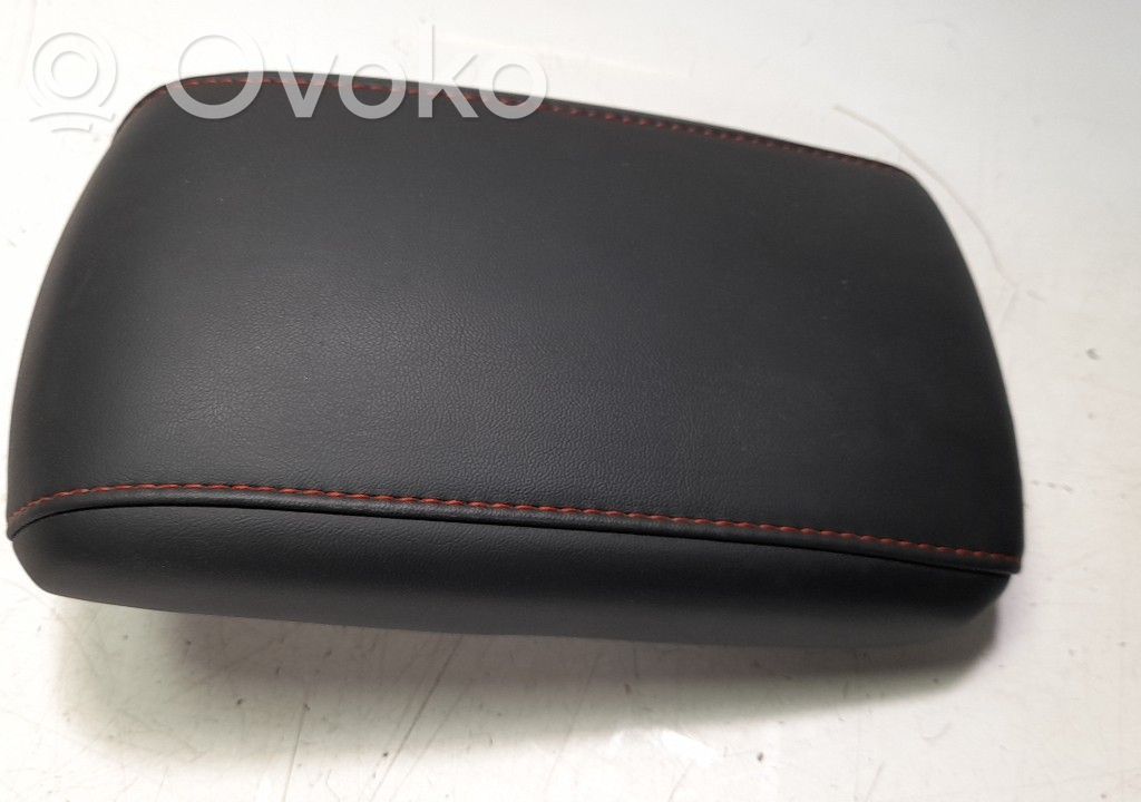 Armrest   10260892