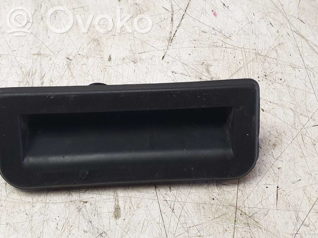 Manecilla externa puerta trasera   6V082756605S