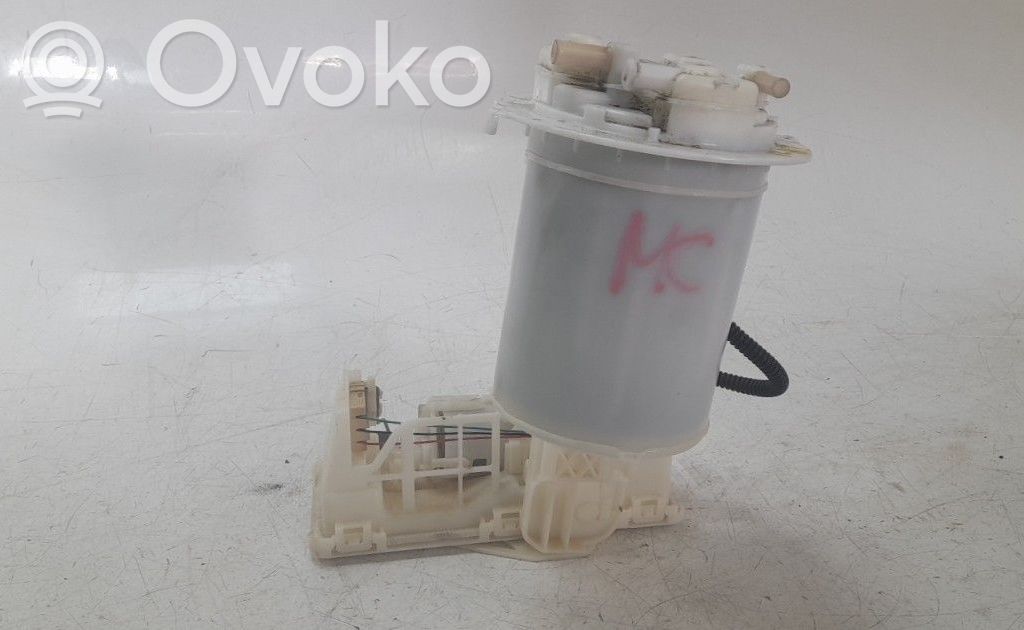 Pompe à carburant   7702002C50