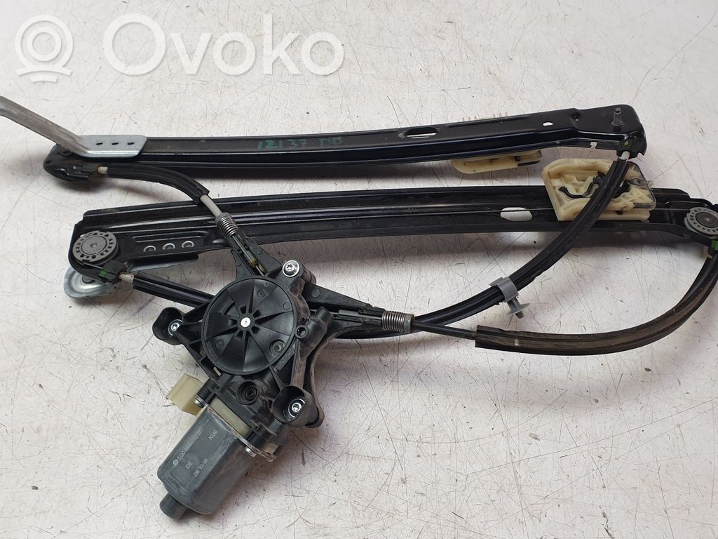 Regulador de ventanilla eléctrico de puerta delantera   575837462A,ST810W054