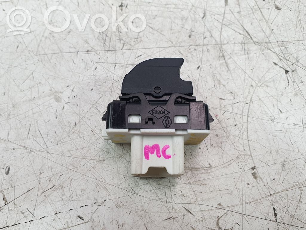 Dacia Spring Electric window control switch 