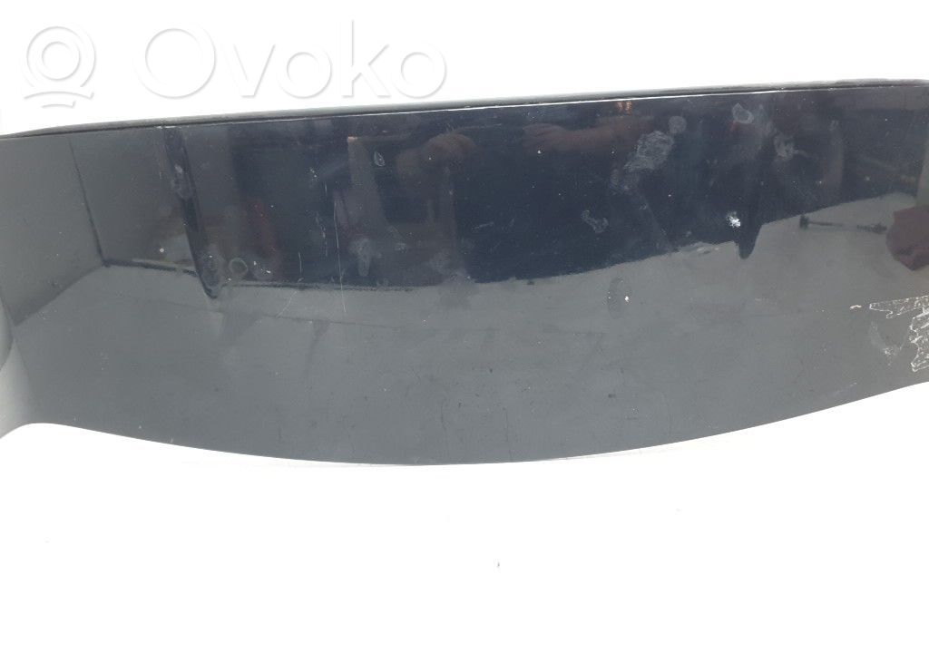 Mazda 3 Takaluukun/tavaratilan spoileri 