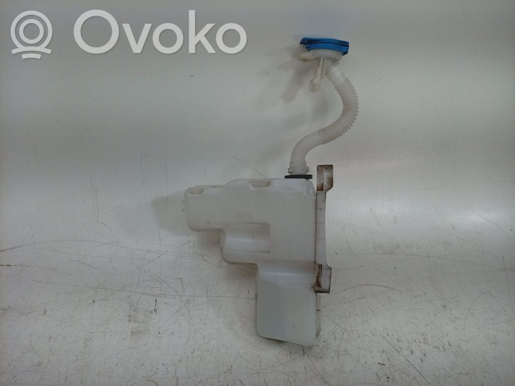 Volkswagen Polo VI Réservoir de liquide lave-glace