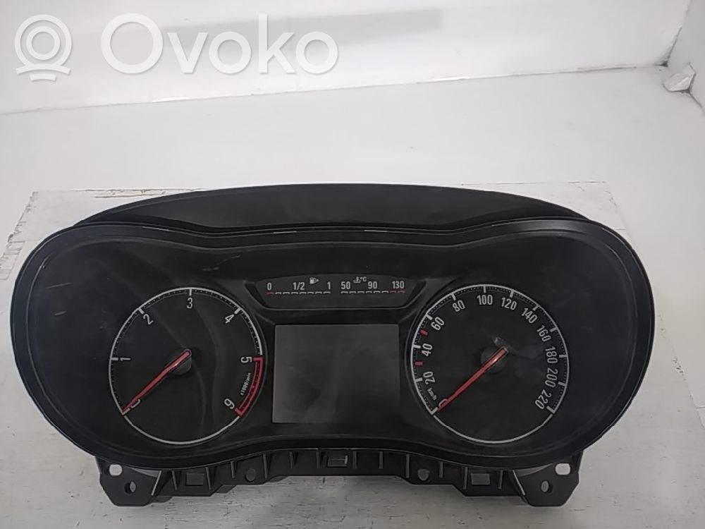 Opel Corsa E Speedometer (instrument cluster) 